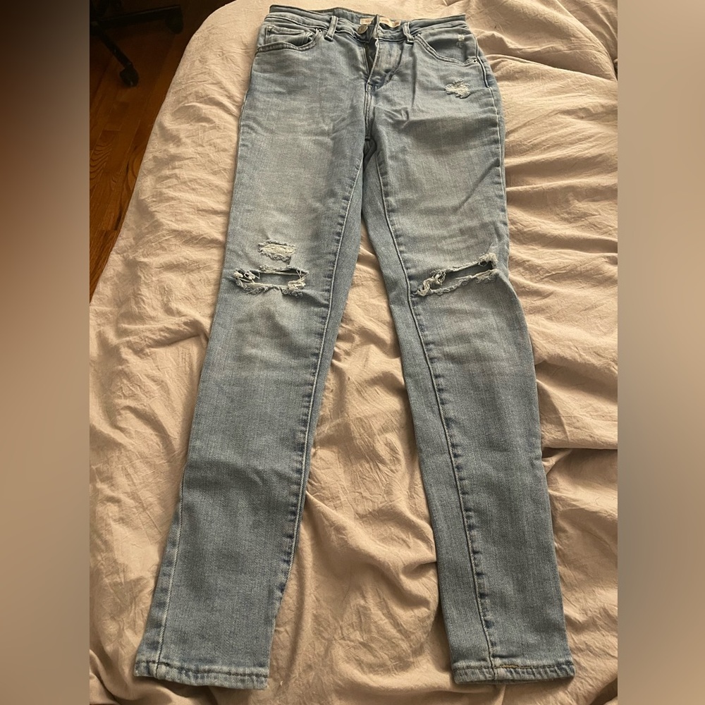 Levis jeans